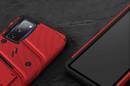 Zizo Bolt Cover - Pancerne etui Samsung Galaxy S20 FE ze szkłem 9H na ekran + podstawka & uchwyt do paska (czerwony/czarny) - zdjęcie 7