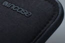 Incase ICON Sleeve with Woolenex - Pokrowiec MacBook Pro 14