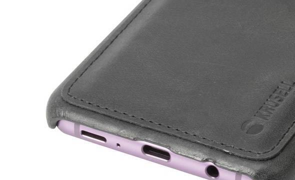 Krusell Sunne 2 Card Cover - Skórzane etui Samsung Galaxy S9+ z dwoma zewnętrznymi kieszeniami na karty (Black) - zdjęcie 4