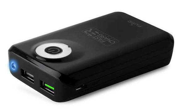 PURO Universal External Fast Charger Battery - Uniwersalny Power Bank z latarką 7800 mAh, 2 x USB, 2.4 A (czarny) - zdjęcie 4